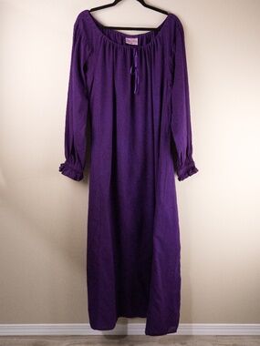 HolyClothing Purple Renaissance Chemise